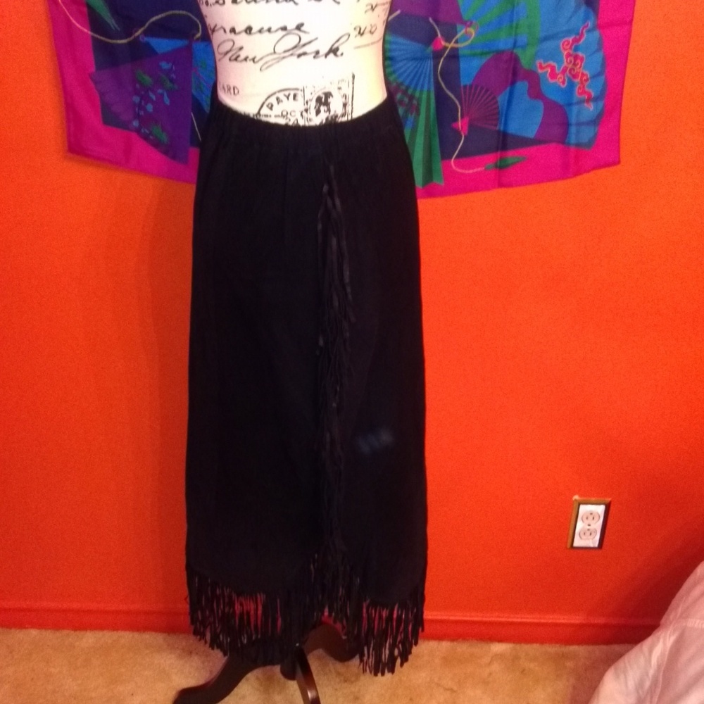 Freda suede leather skirt